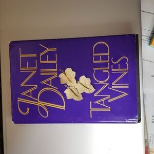 Tangled Vines by Janet Dailey, hardcover